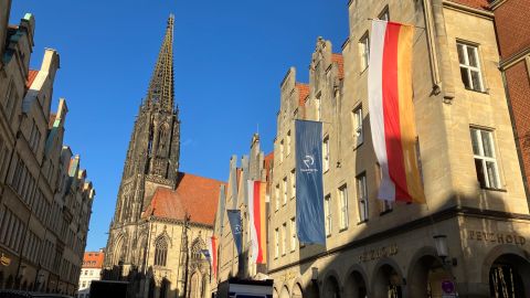 Prinzipalmarkt mit Blick auf die Lambertikirche Münster